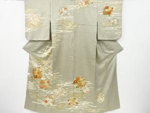 アンティーク　花丸文様刺繍一つ紋着物(重ね衿付き)